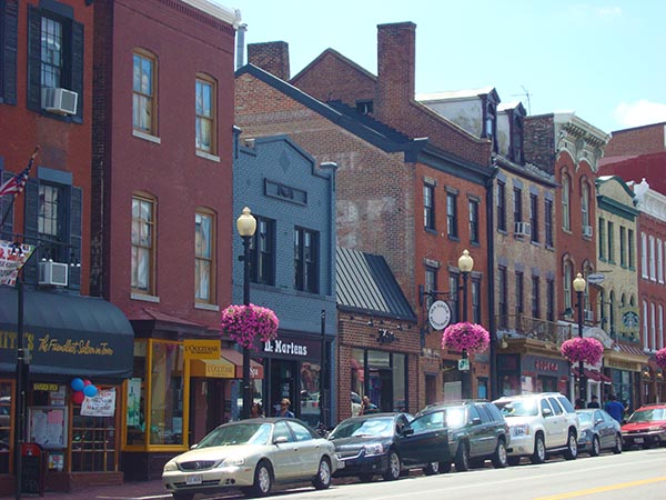 Summer cooking camp visits Georgetown